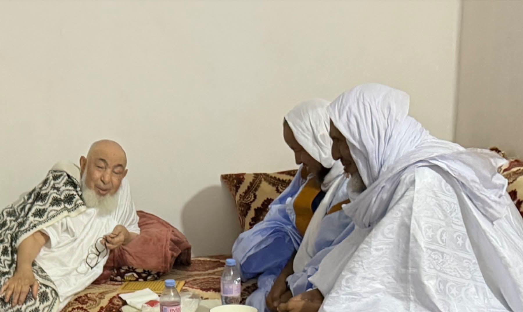 العلامة الشيخ عبد الله ابن بيه يحظى بحفاوة خلال زيارته للحوض الشرقي