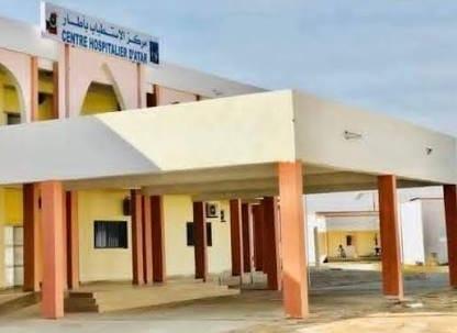 احتجاج لأطباء بمستشفى أطار بسبب تأخر المستحقات المالية واستدعاء الشرطة إلى مقر الإدارة